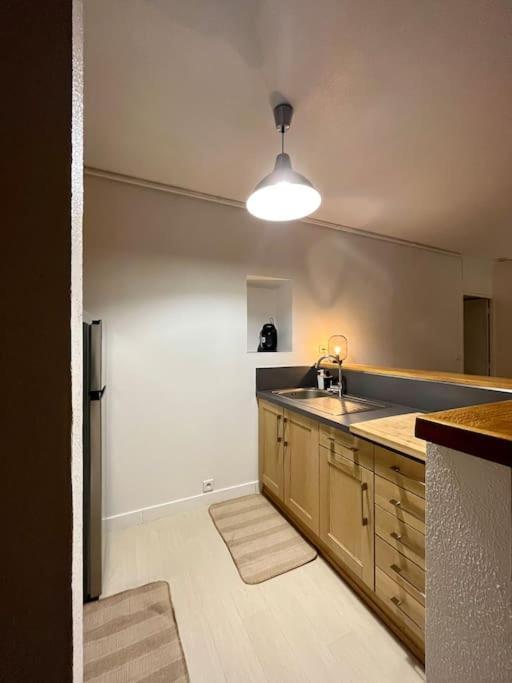 Appartement - Centre Ville Historique - Avec Vue Aurillac Buitenkant foto