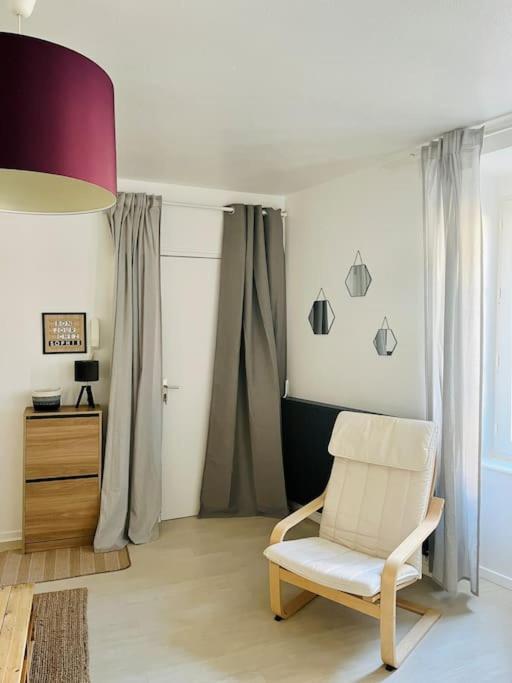 Appartement - Centre Ville Historique - Avec Vue Aurillac Buitenkant foto
